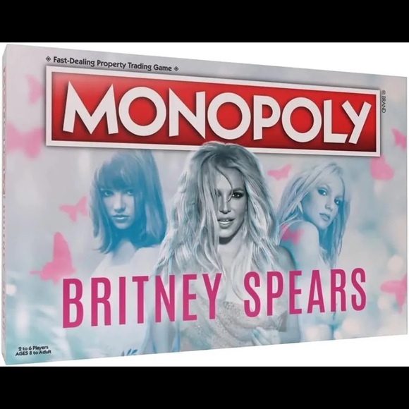 BRITNEY SPEARS BOARD GAME & BOOK - Picture 3 of 7